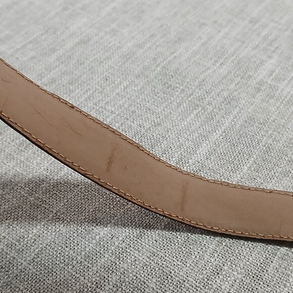 Talbots XL Butterscotch Color Leather Belt with Silver Metal Shield Buckle - Picture 12 of 12